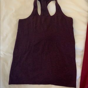 Lululemon workout tank size 4